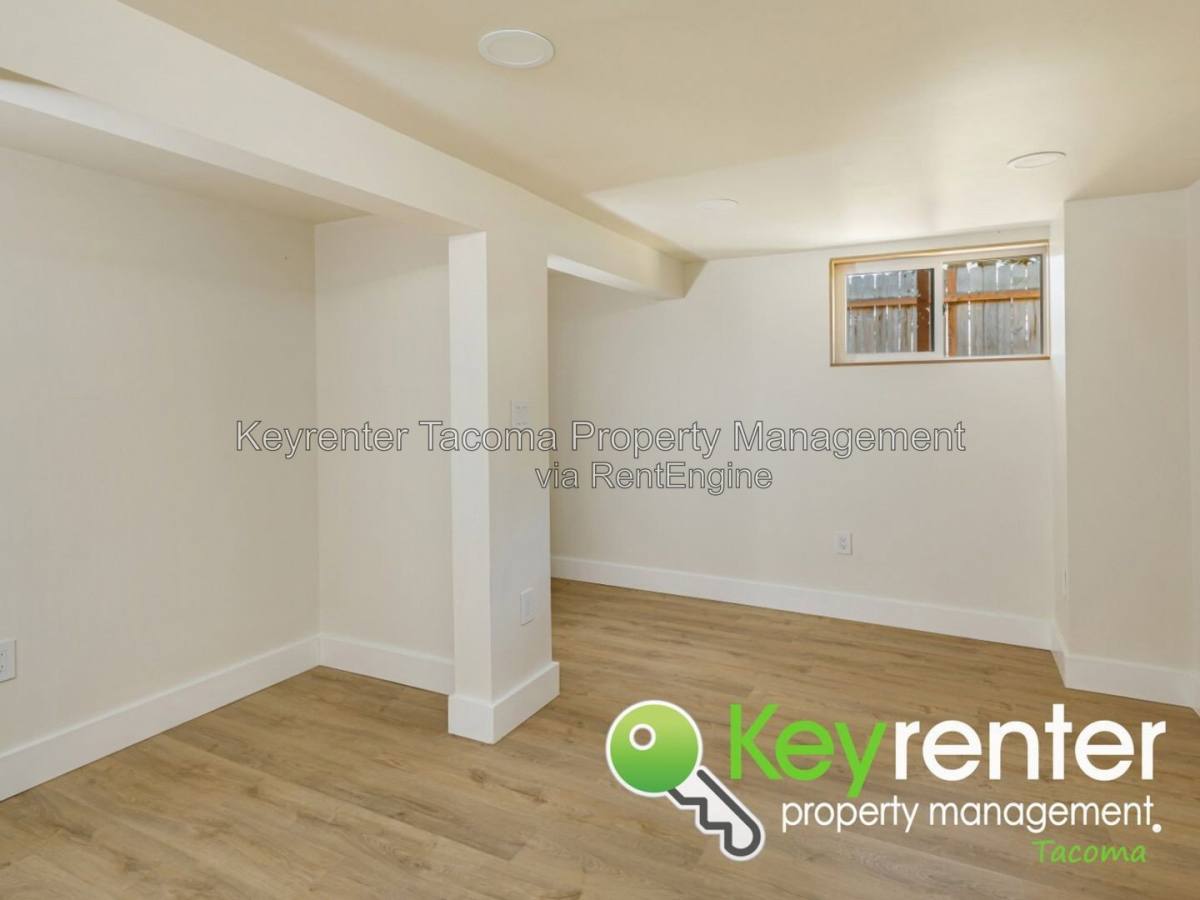3915 N 8th St, Tacoma, WA 98406 - Apartment for Rent - Image 8