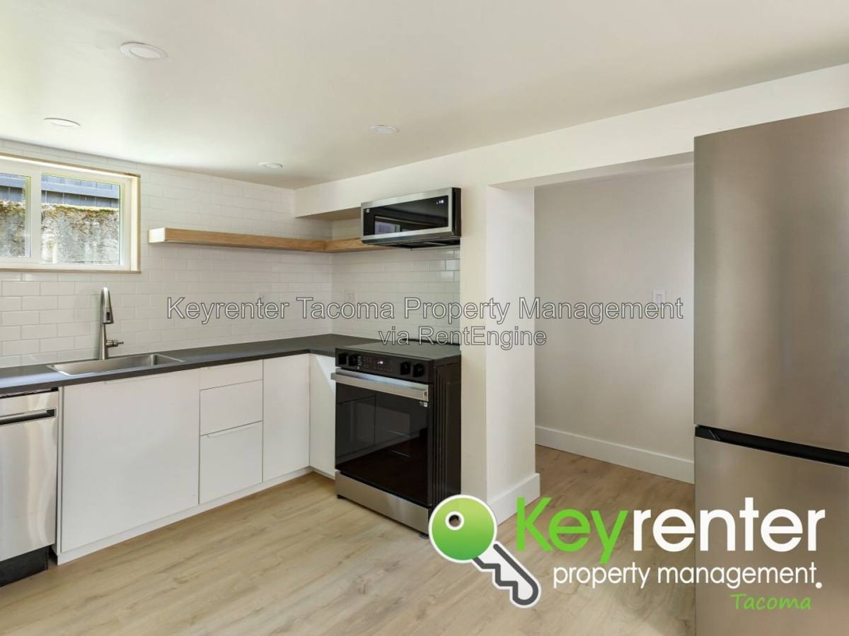 3915 N 8th St, Tacoma, WA 98406 - Apartment for Rent - Image 4