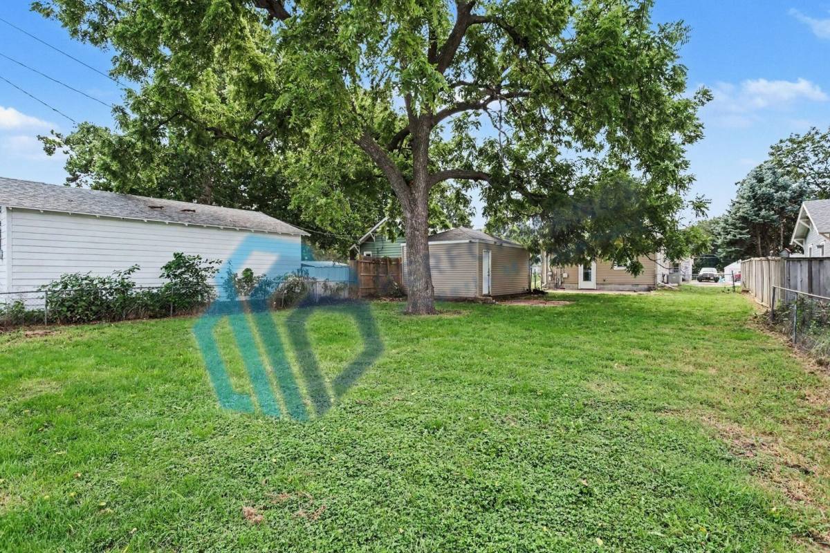 House for rent at 4438 Greenwood St, Lincoln, NE 68504