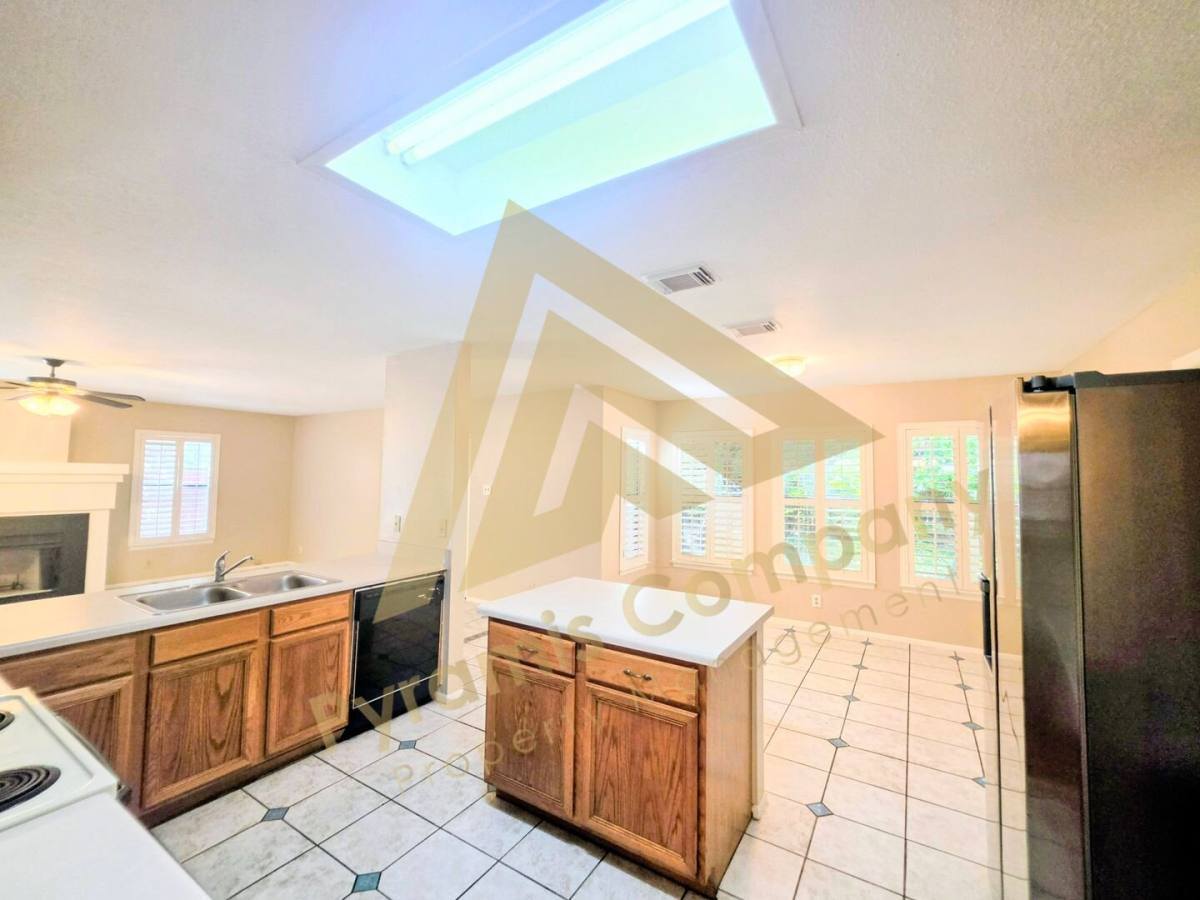 7614 Briston Park Dr, San Antonio, TX 78249 - House for Rent - Image 14