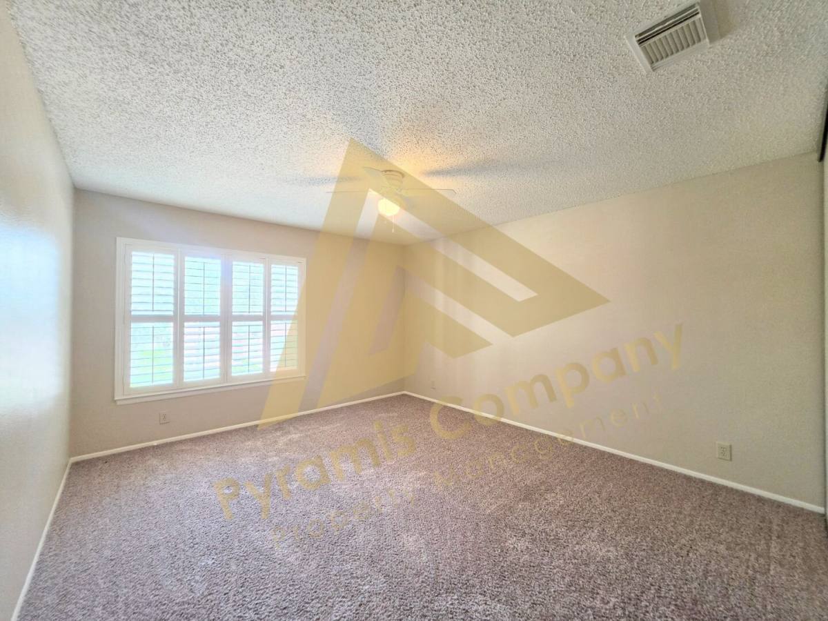 7614 Briston Park Dr, San Antonio, TX 78249 - House for Rent - Image 20