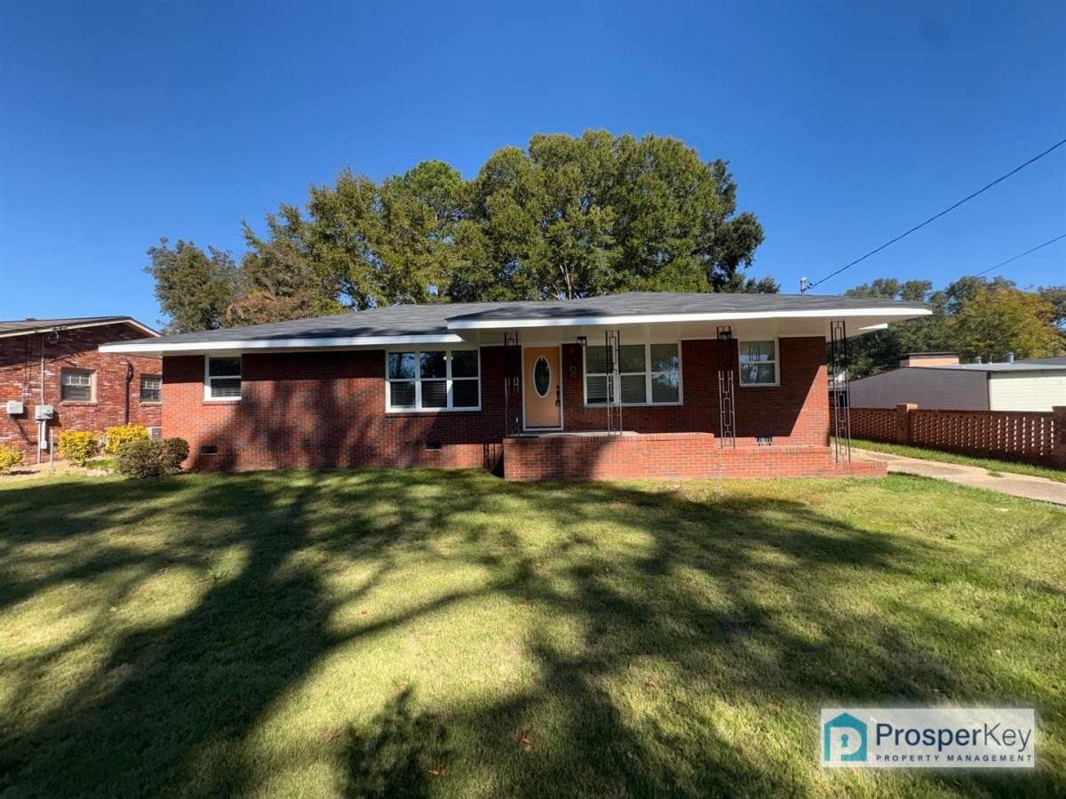House for rent at 1312 Glenwood Dr, Columbus, GA 31906
