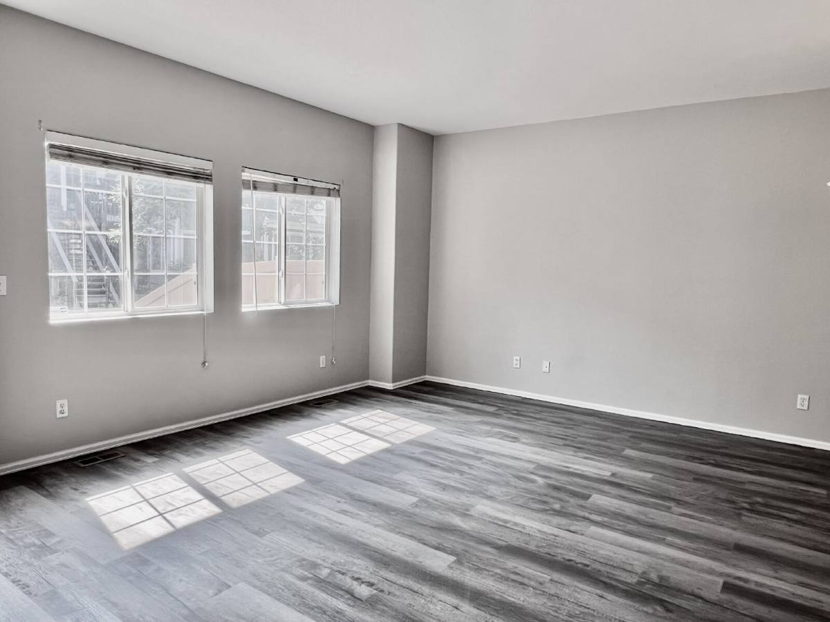 12251 E Tennessee Dr, Aurora, CO 80012 - Townhouse for Rent - Image 7