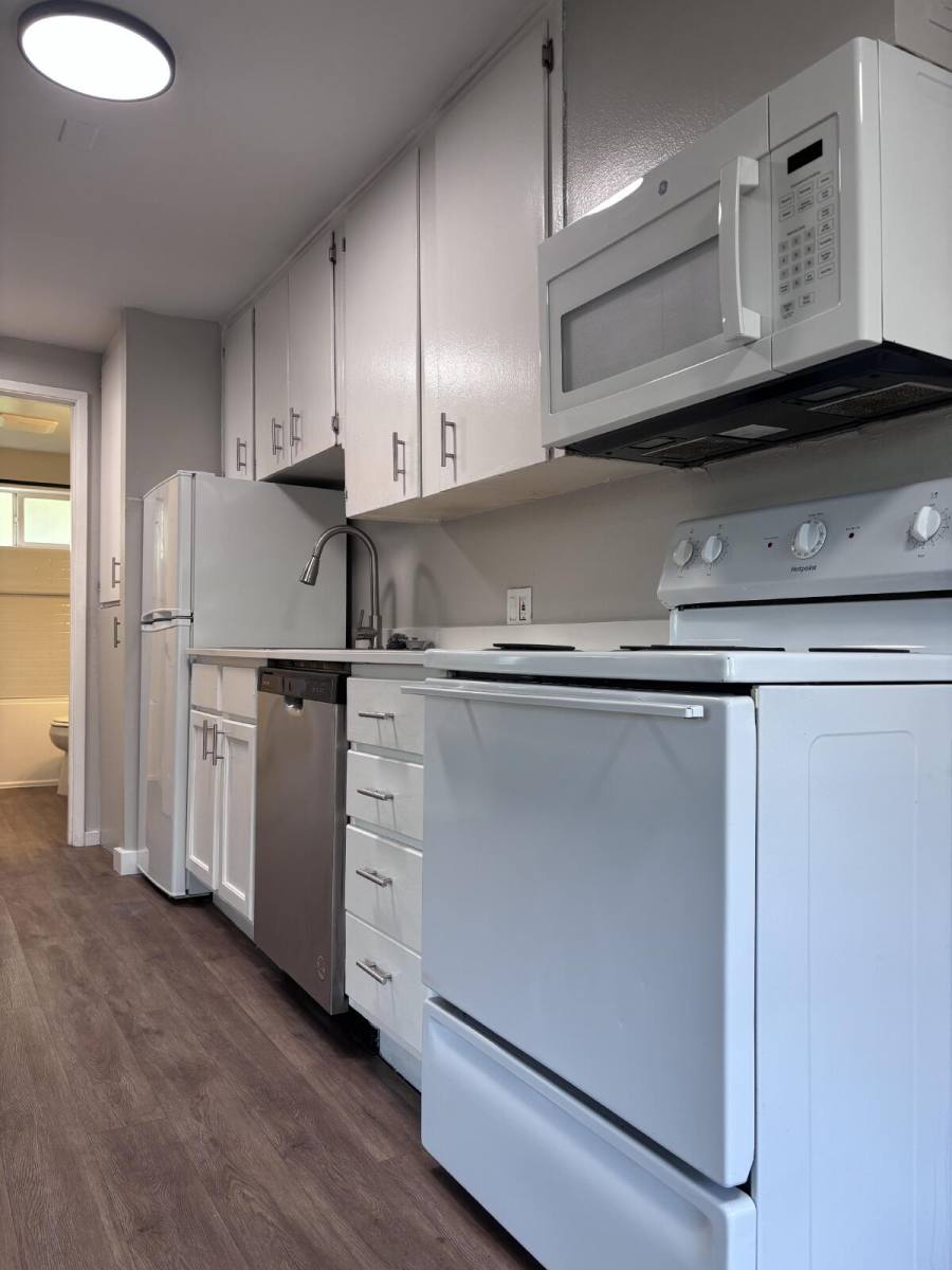 102 Summit Ave N #5, Kent, WA 98030 - Apartment for Rent - Image 9