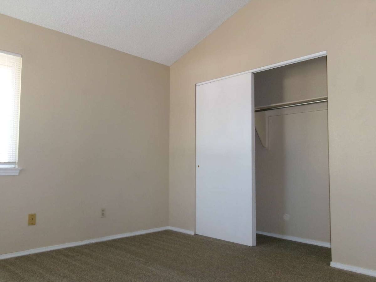 430 Dix Circle, Colorado Springs, CO 80911 - House for Rent - Image 13