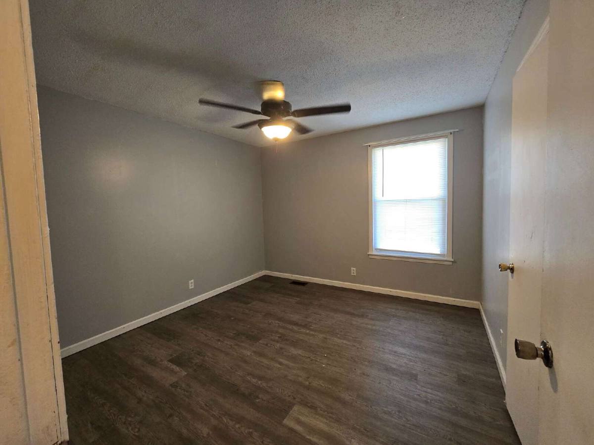 317 Dale Terrace, Clarksville, TN 37042 - House for Rent - Image 9