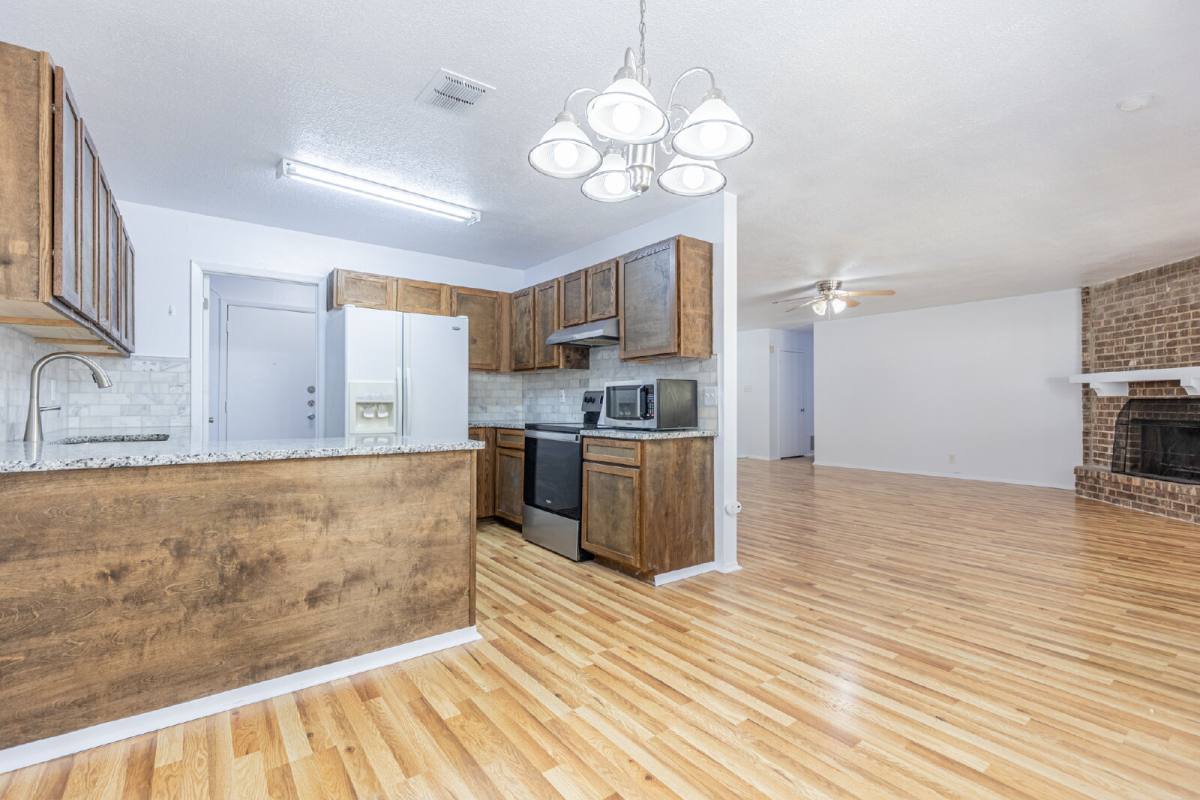 7655 Tarrasa, San Antonio, TX 78239 - House for Rent - Image 11