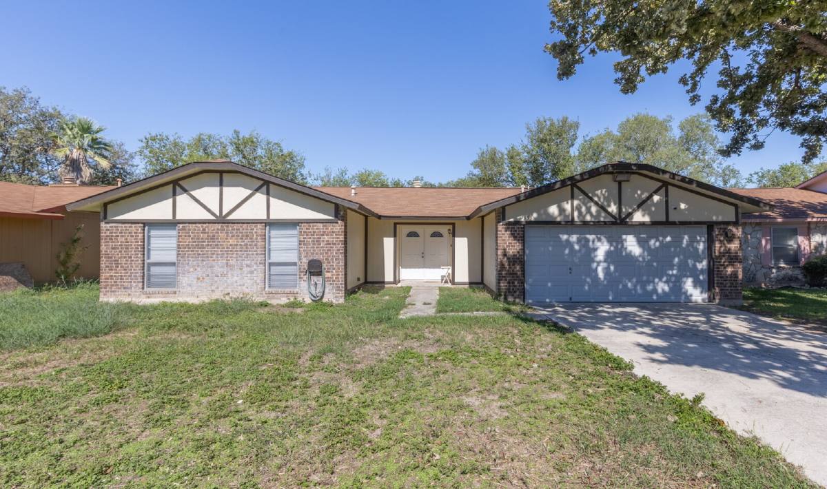 7655 Tarrasa, San Antonio, TX 78239 - House for Rent