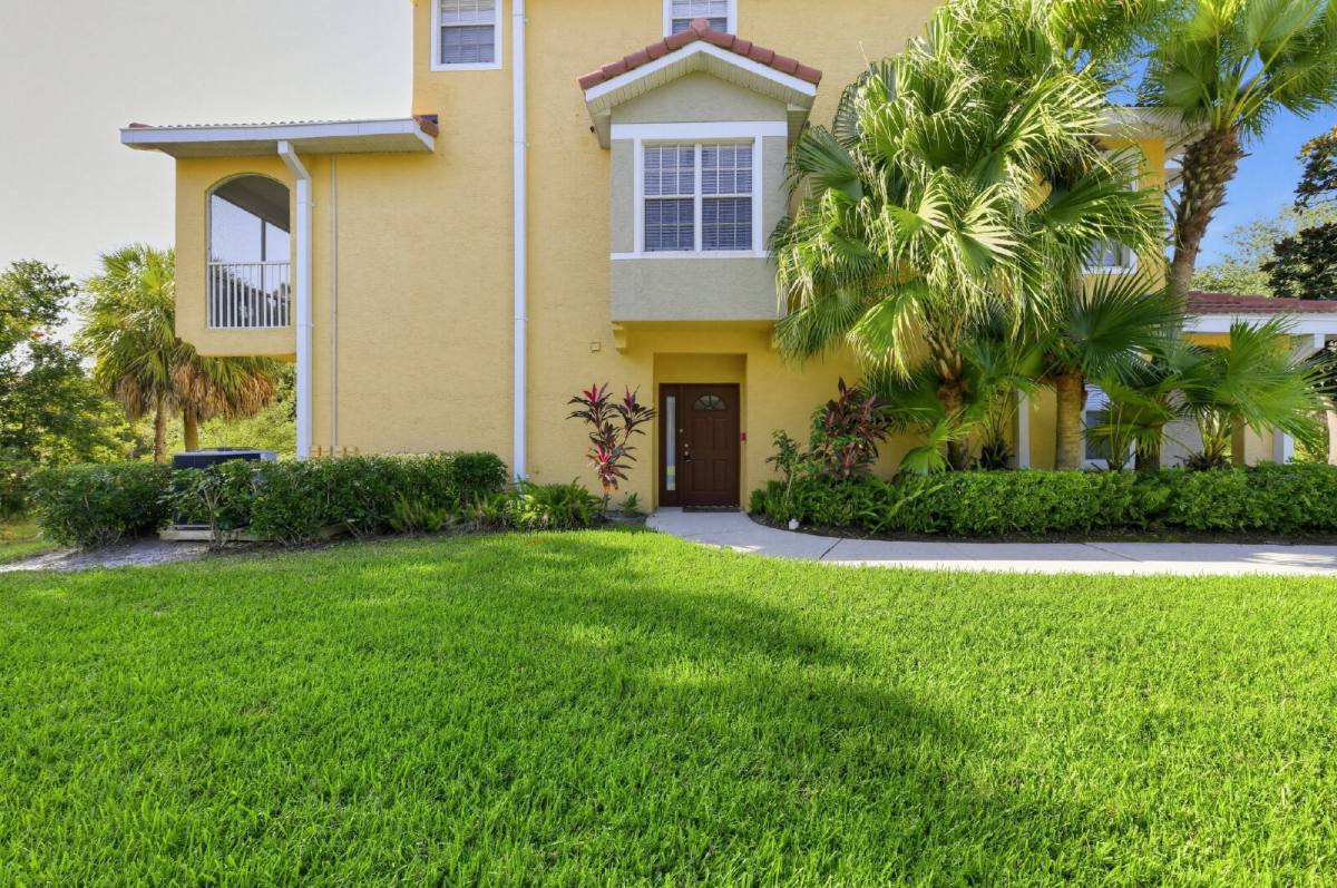 5721 Bentgrass Dr #20-101, Sarasota, FL 34235 - Condo for Rent - Image 2