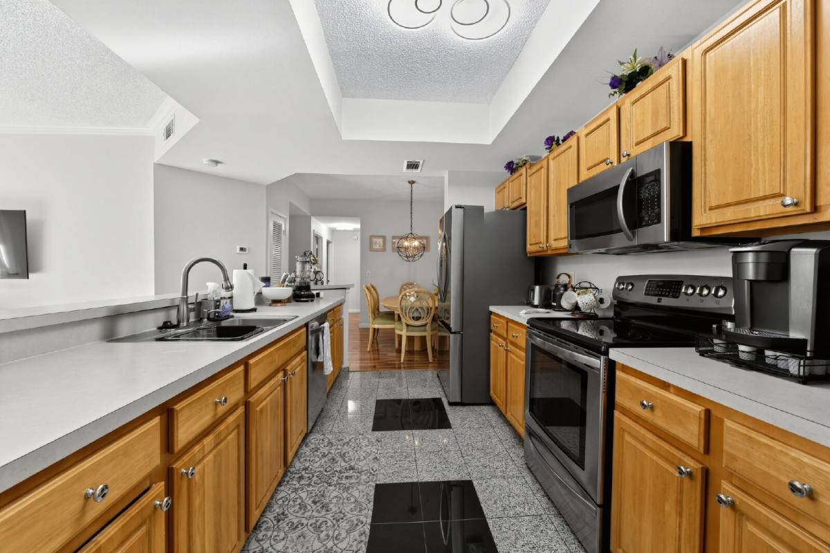5721 Bentgrass Dr #20-101, Sarasota, FL 34235 - Condo for Rent - Image 11