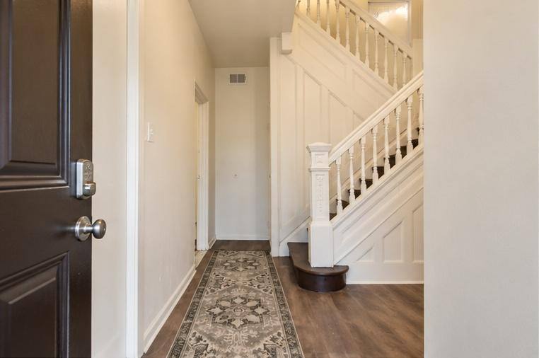 5517 Black St #1, Pittsburgh, PA 15206 - Apartment for Rent - Image 2