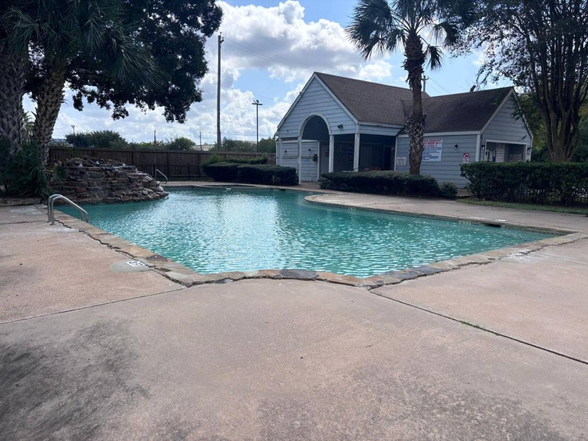 14550 Fonmeadow Dr #803, Houston, TX 77035 - Condo for Rent - Image 11