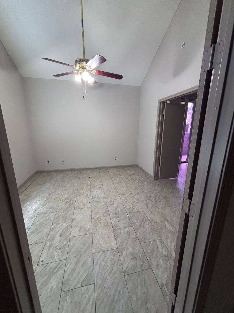 14550 Fonmeadow Dr #803, Houston, TX 77035 - Condo for Rent - Image 2