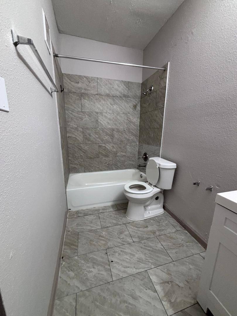 14550 Fonmeadow Dr #803, Houston, TX 77035 - Condo for Rent - Image 6