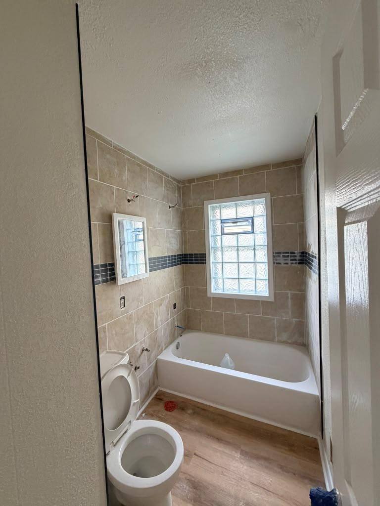 5920 N 37th St, Milwaukee, WI 53209 - Apartment for Rent - Image 6