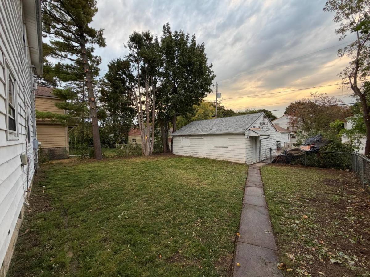 5920 N 37th St, Milwaukee, WI 53209 - Apartment for Rent - Image 11