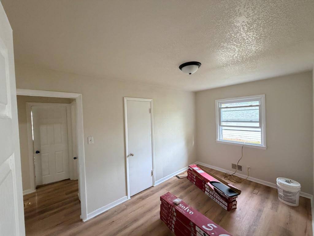 5920 N 37th St, Milwaukee, WI 53209 - Apartment for Rent - Image 3