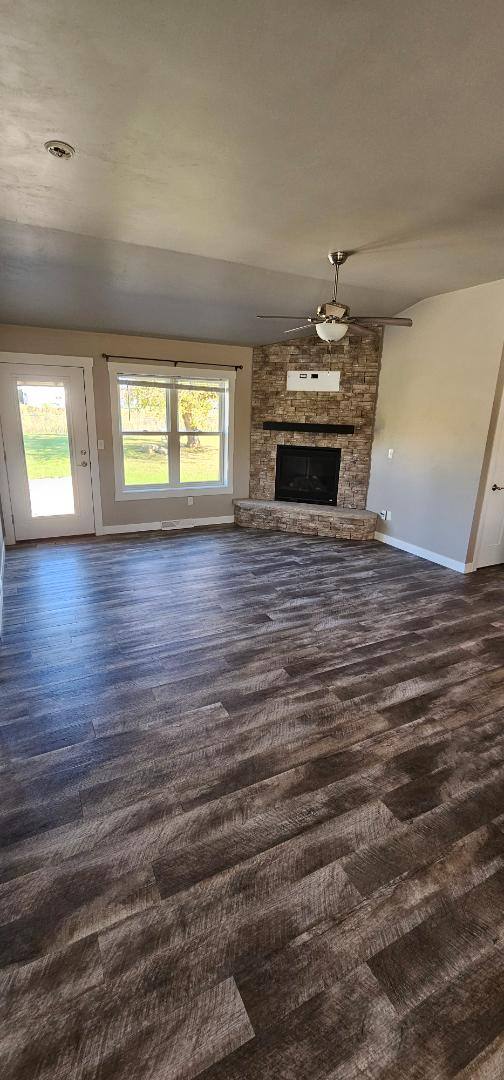 1230 Spartan Rd, New Franken, WI 54229 - House for Rent - Image 4