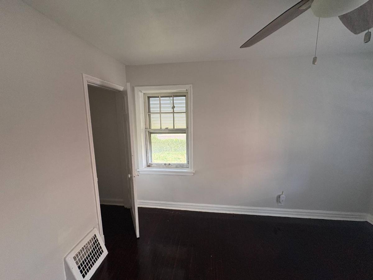 2166 Fairhaven Dr, St. Louis, MO 63136 - House for Rent - Image 8