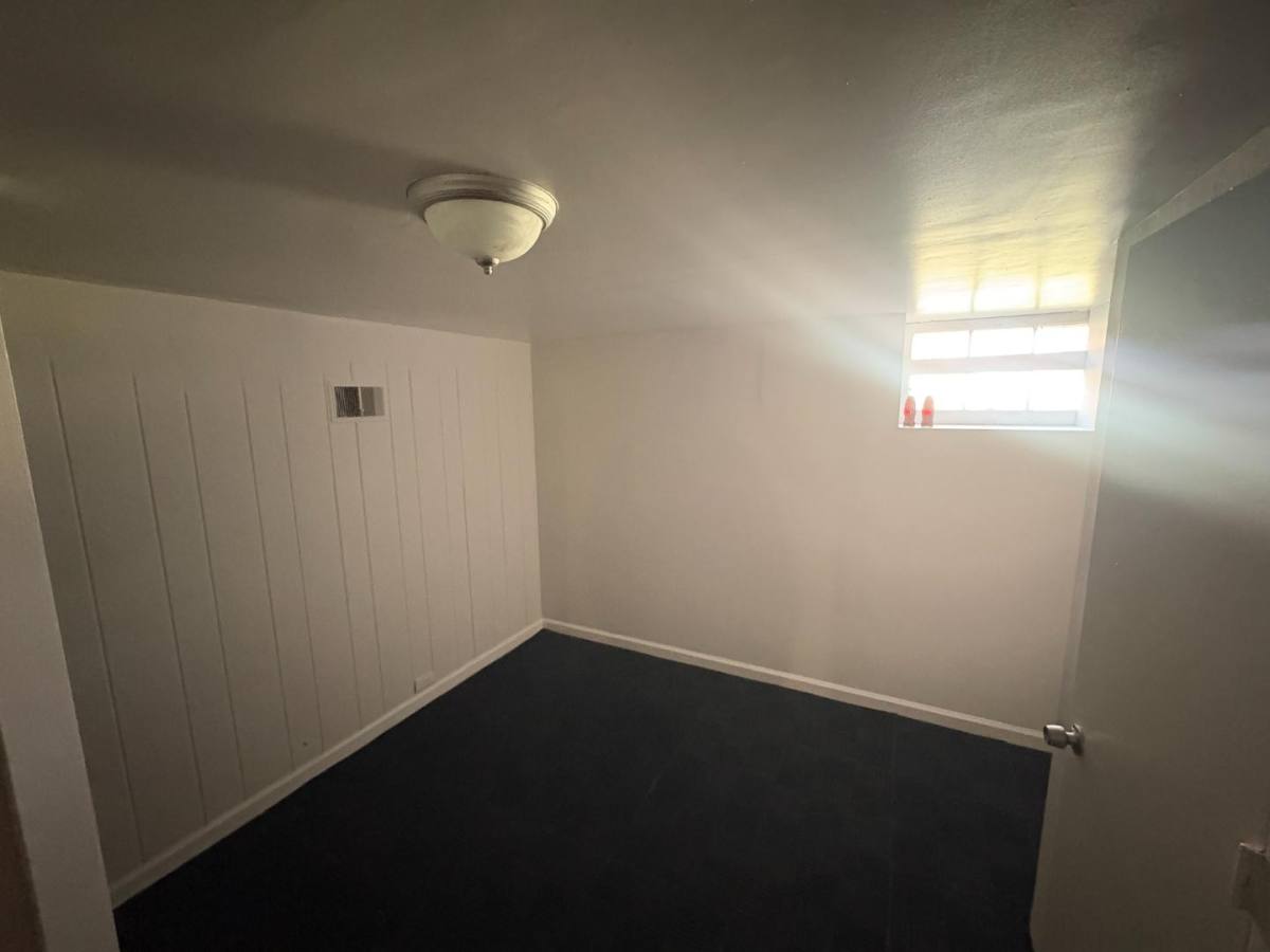2166 Fairhaven Dr, St. Louis, MO 63136 - House for Rent - Image 12