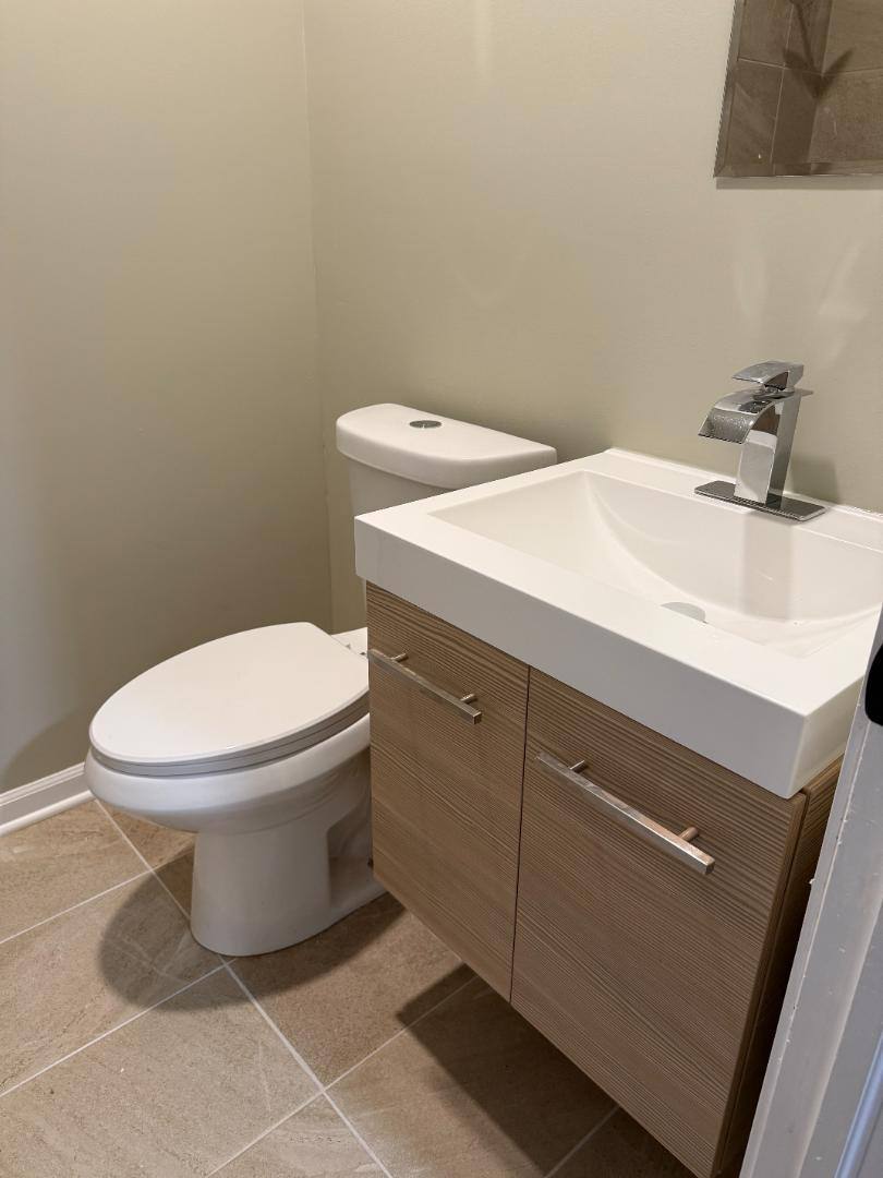 7656 S Colfax Ave #2, Chicago, IL 60649 - Apartment for Rent - Image 13