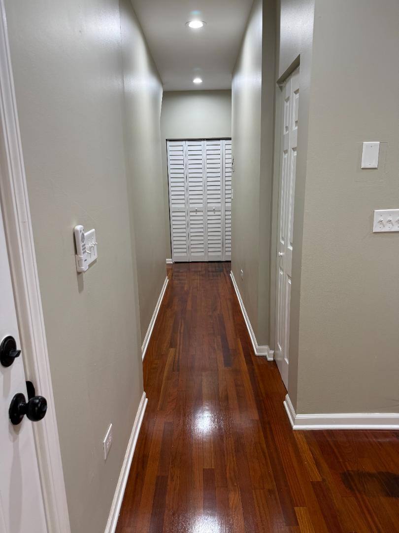 7656 S Colfax Ave #2, Chicago, IL 60649 - Apartment for Rent - Image 5