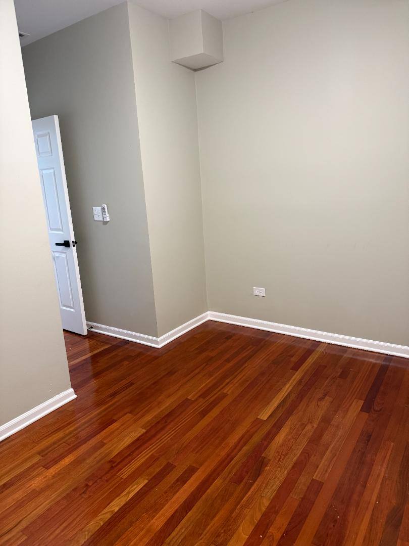 7656 S Colfax Ave #2, Chicago, IL 60649 - Apartment for Rent - Image 9