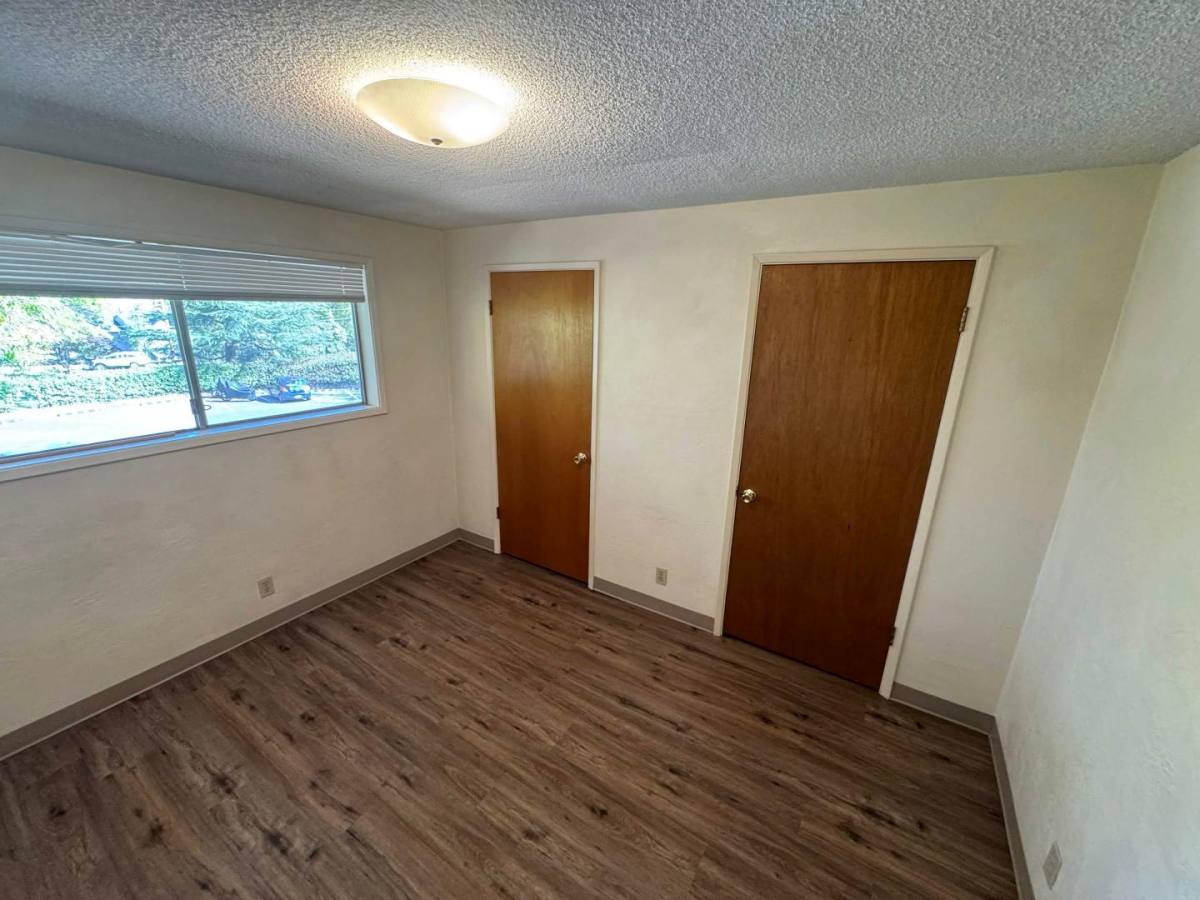 855 Park St #16, Ashland, OR 97520 - Apartment for Rent - Image 5