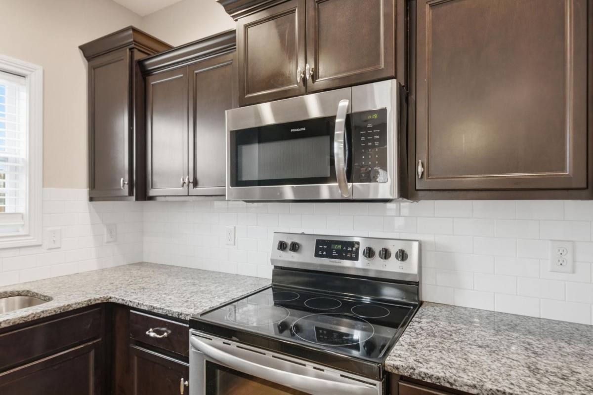 111 Stephen Dr, Georgetown, KY 40324 - Townhouse for Rent - Image 19