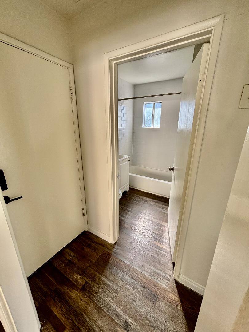 38 S Parkwood Ave #36, Pasadena, CA 91107 - Apartment for Rent - Image 11