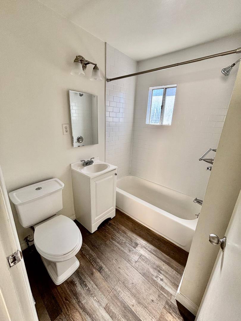 38 S Parkwood Ave #36, Pasadena, CA 91107 - Apartment for Rent - Image 12