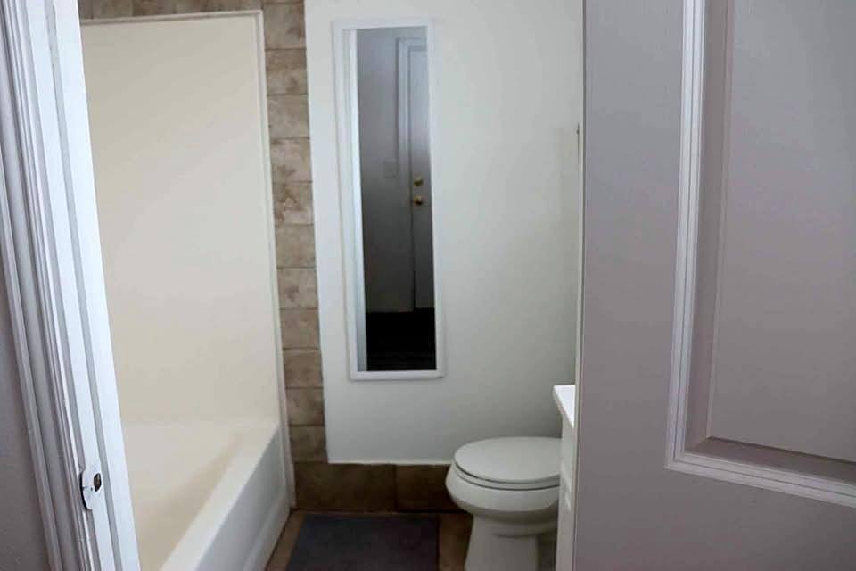 44 W 2700 S, Salt Lake City, UT 84115 - Apartment for Rent - Image 12