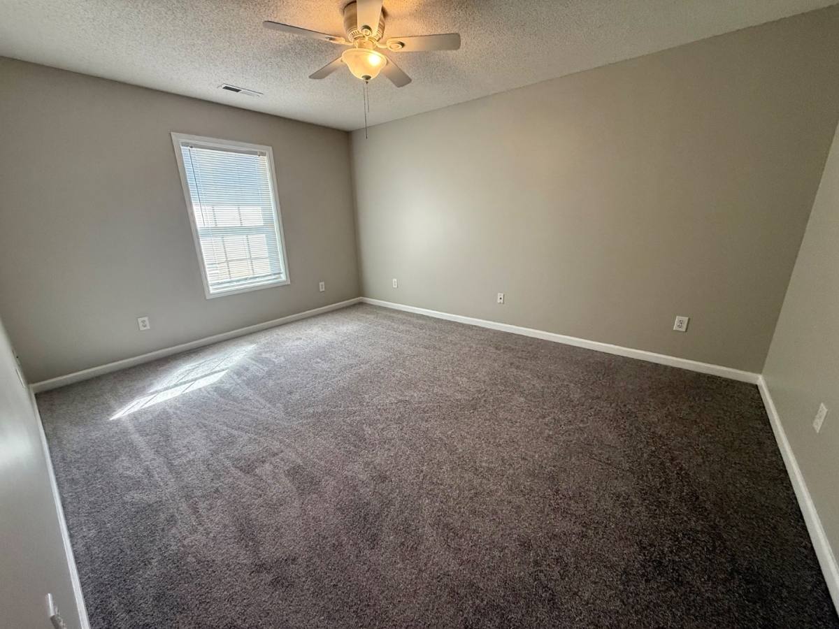1521 Obrig Ave, Guntersville, AL 35976 - Townhouse for Rent - Image 5