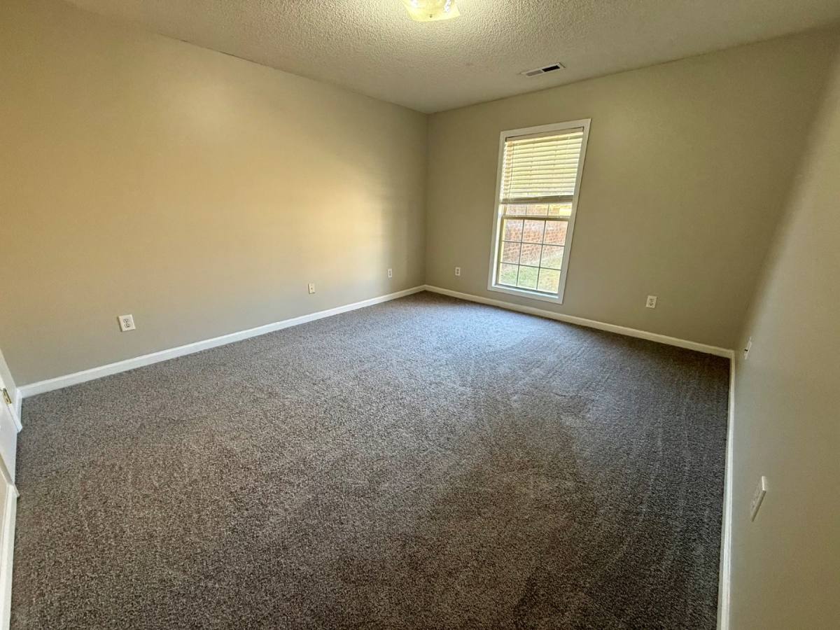 1521 Obrig Ave, Guntersville, AL 35976 - Townhouse for Rent - Image 7