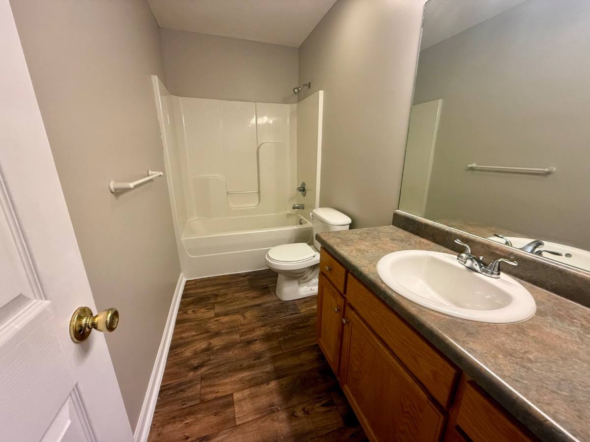 1521 Obrig Ave, Guntersville, AL 35976 - Townhouse for Rent - Image 6
