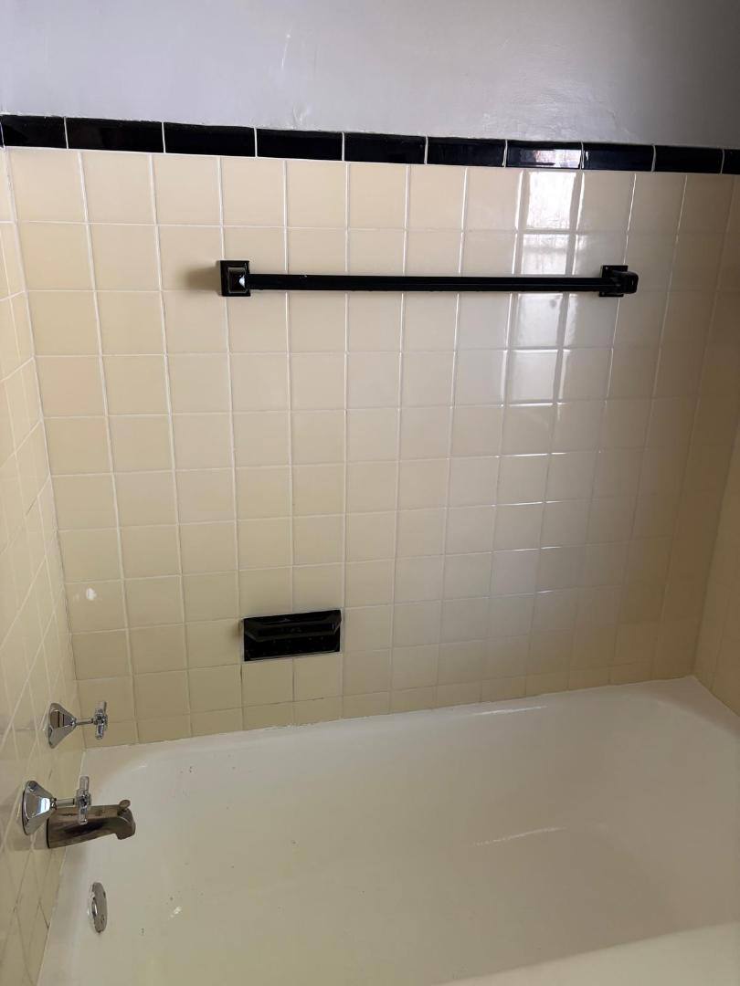 4113 Wilmington Rd, Cleveland, OH 44121 - House for Rent - Image 3