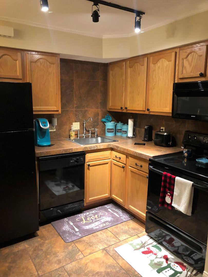 205 Robinson St #3, Pittsburgh, PA 15213 - Apartment for Rent - Image 1