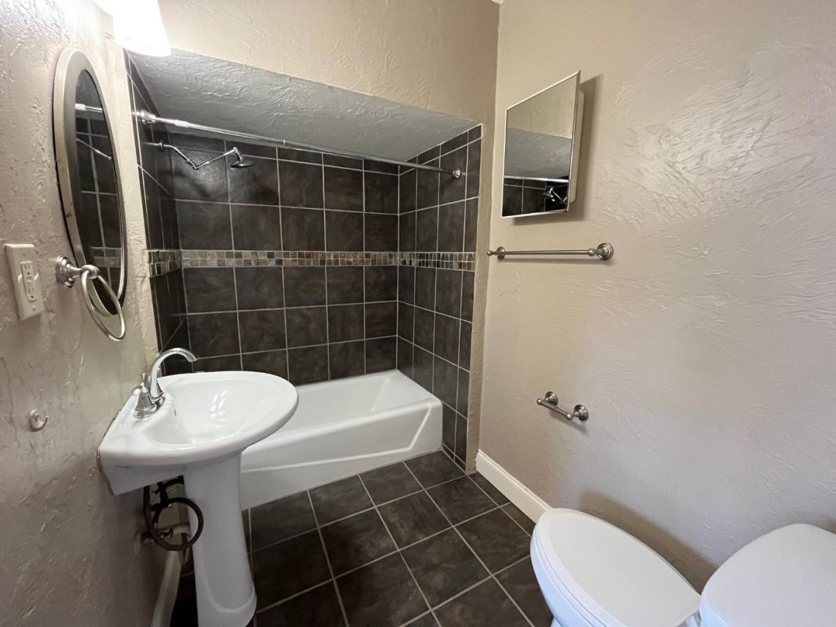 500 N Negley Ave #10, Pittsburgh, PA 15206 - Apartment for Rent - Image 13