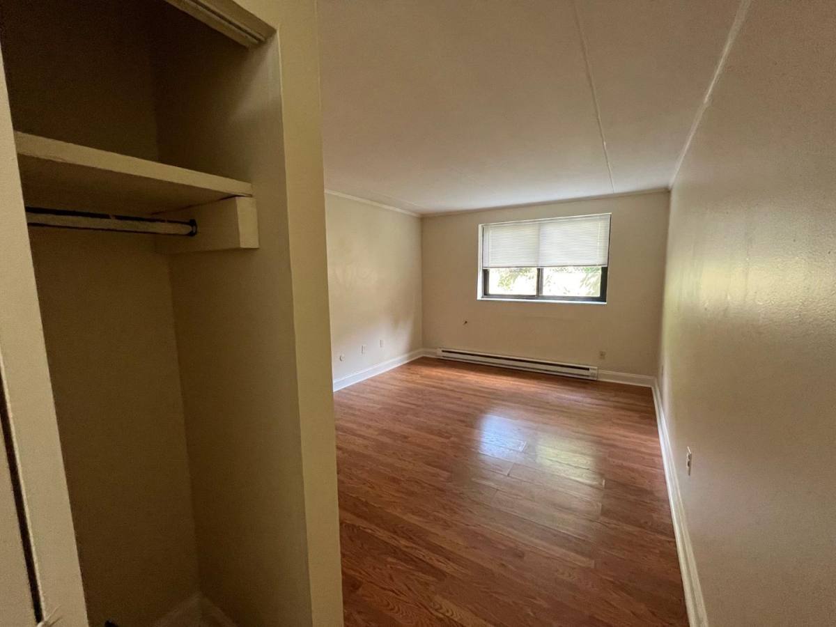 205 Robinson St #8, Pittsburgh, PA 15213 - Apartment for Rent - Image 6