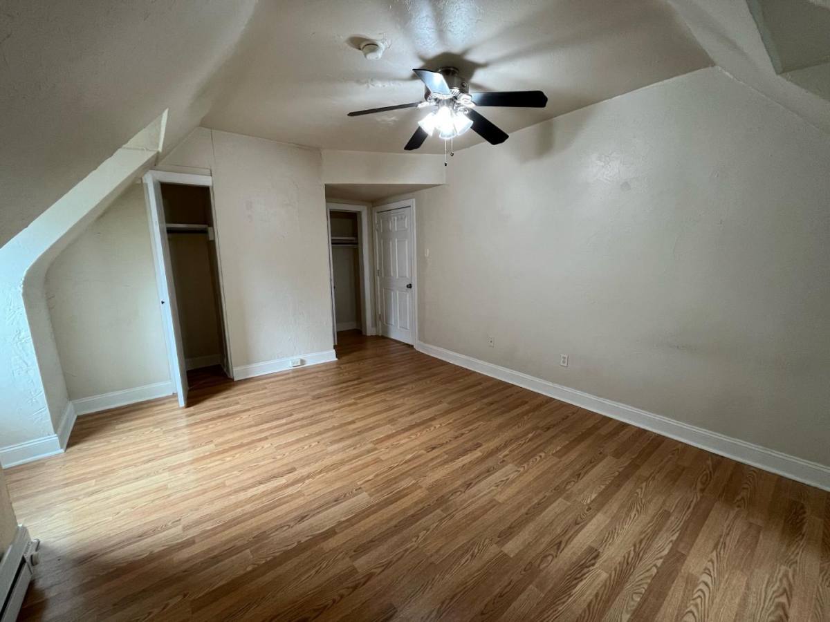 217 Stratford Ave #5, Pittsburgh, PA 15206 - Apartment for Rent - Image 2