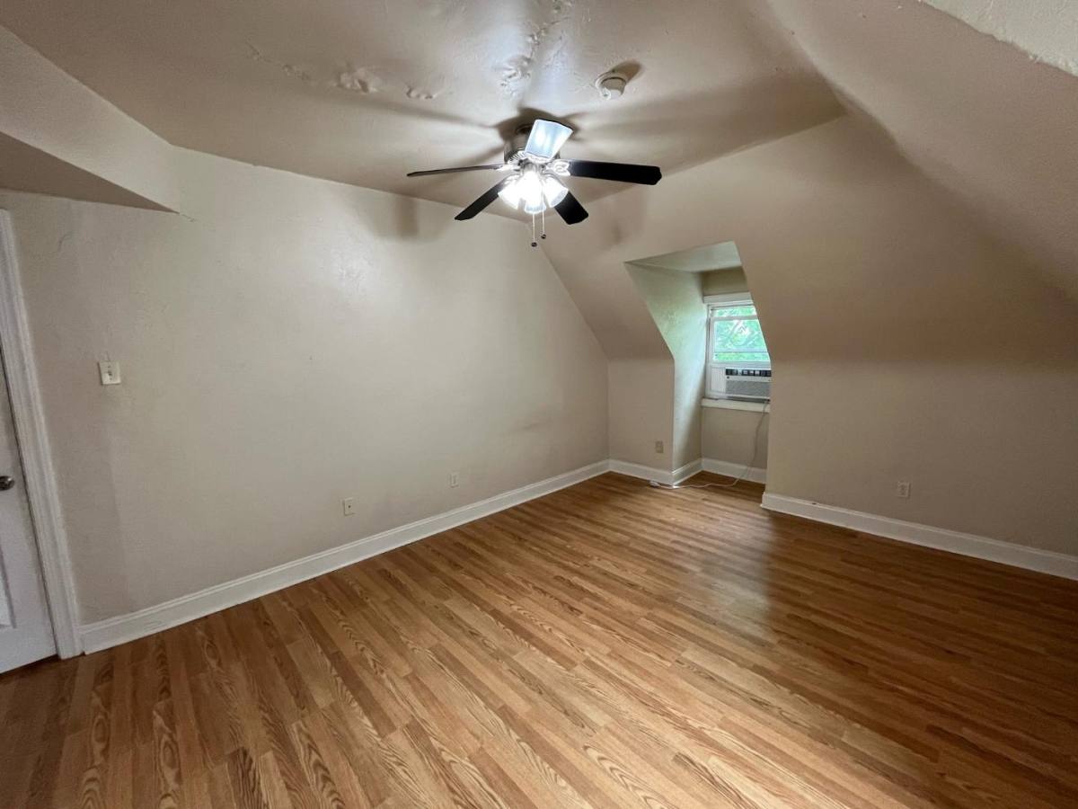 217 Stratford Ave #5, Pittsburgh, PA 15206 - Apartment for Rent - Image 3