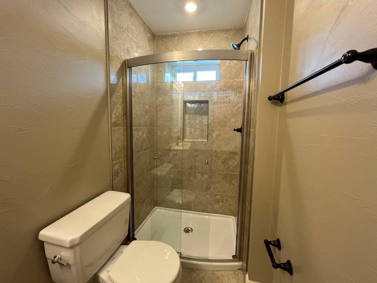 352 Melwood Ave #5, Pittsburgh, PA 15213 - Apartment for Rent - Image 11