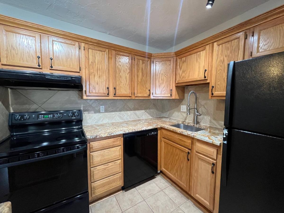 6780 Fifth Ave #117, Pittsburgh, PA 15208 - Apartment for Rent - Image 3
