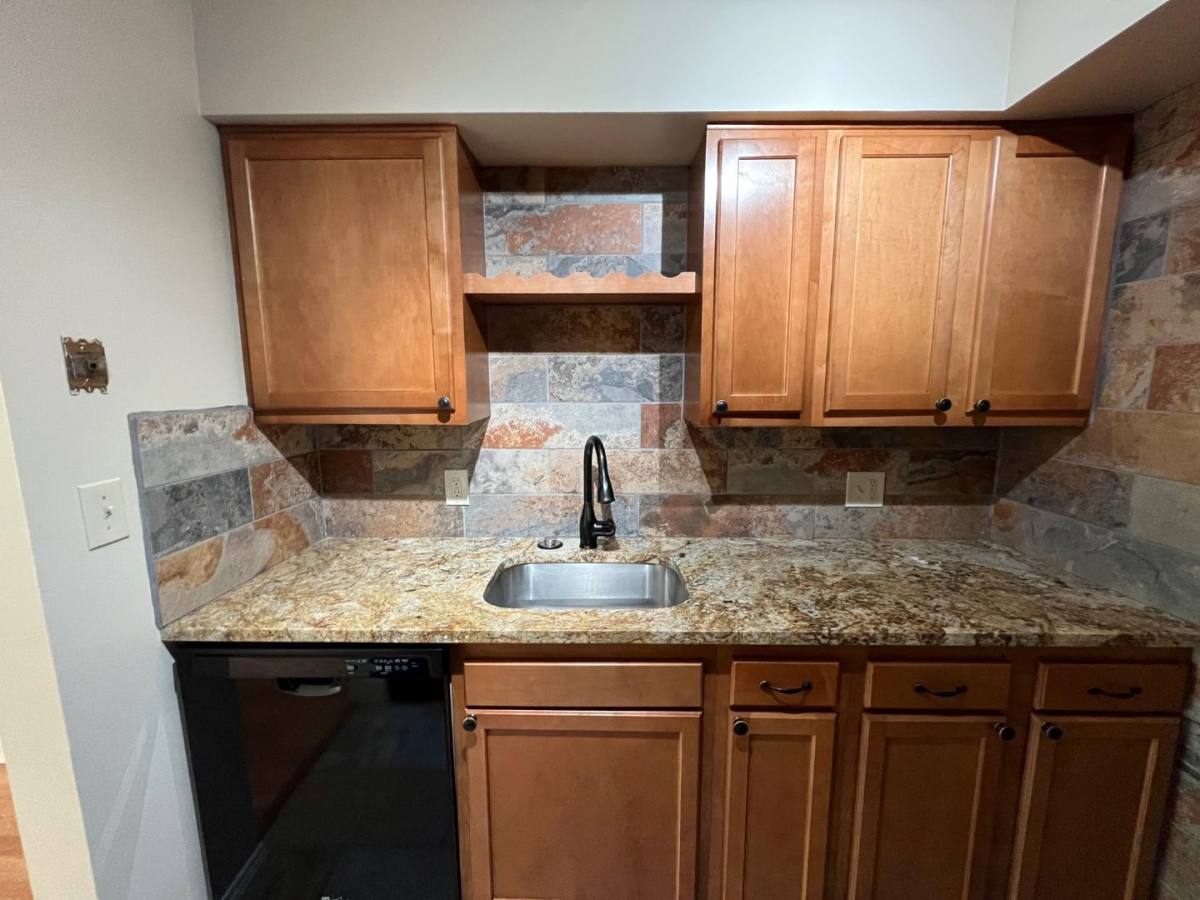 151 Robinson St #36, Pittsburgh, PA 15213 - Apartment for Rent - Image 6
