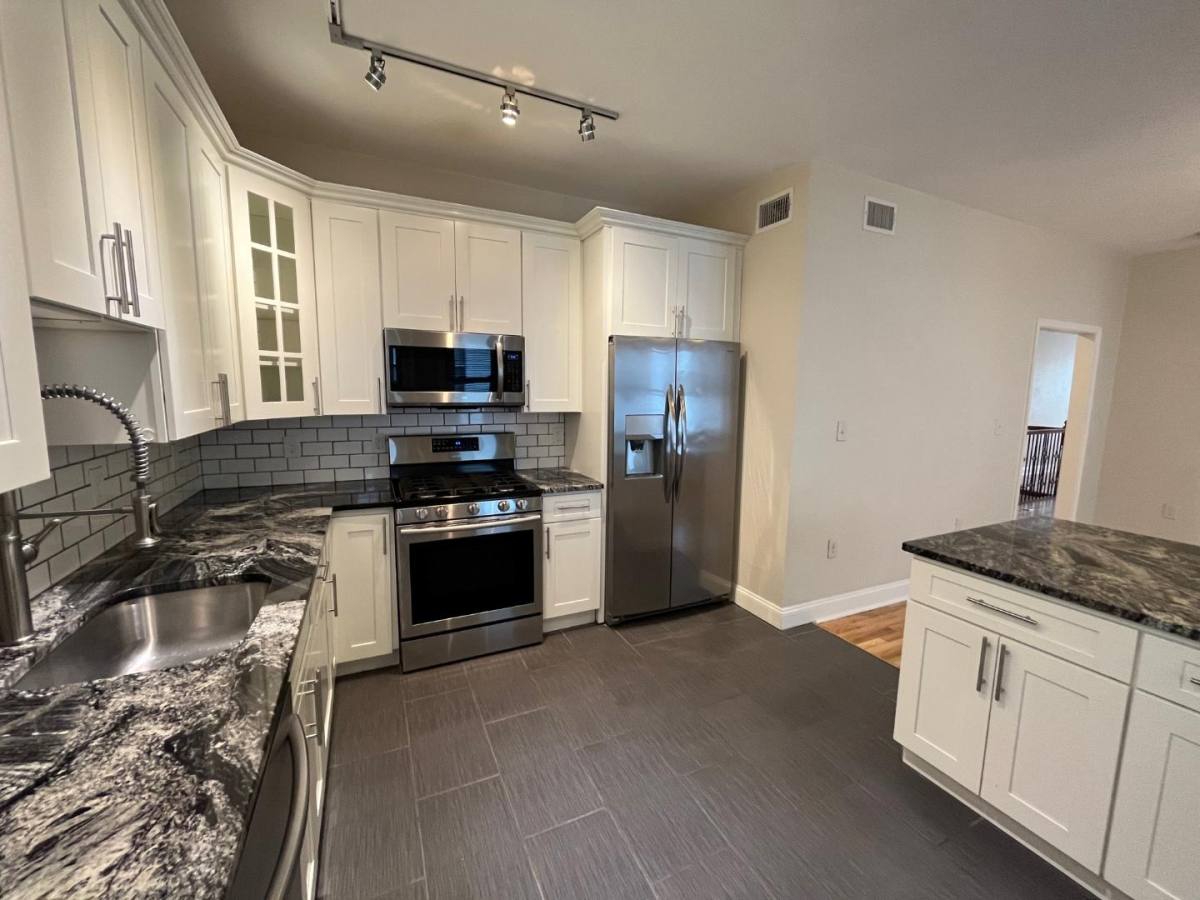 5615 E Liberty Blvd #2, Pittsburgh, PA 15206 - Apartment for Rent - Image 5