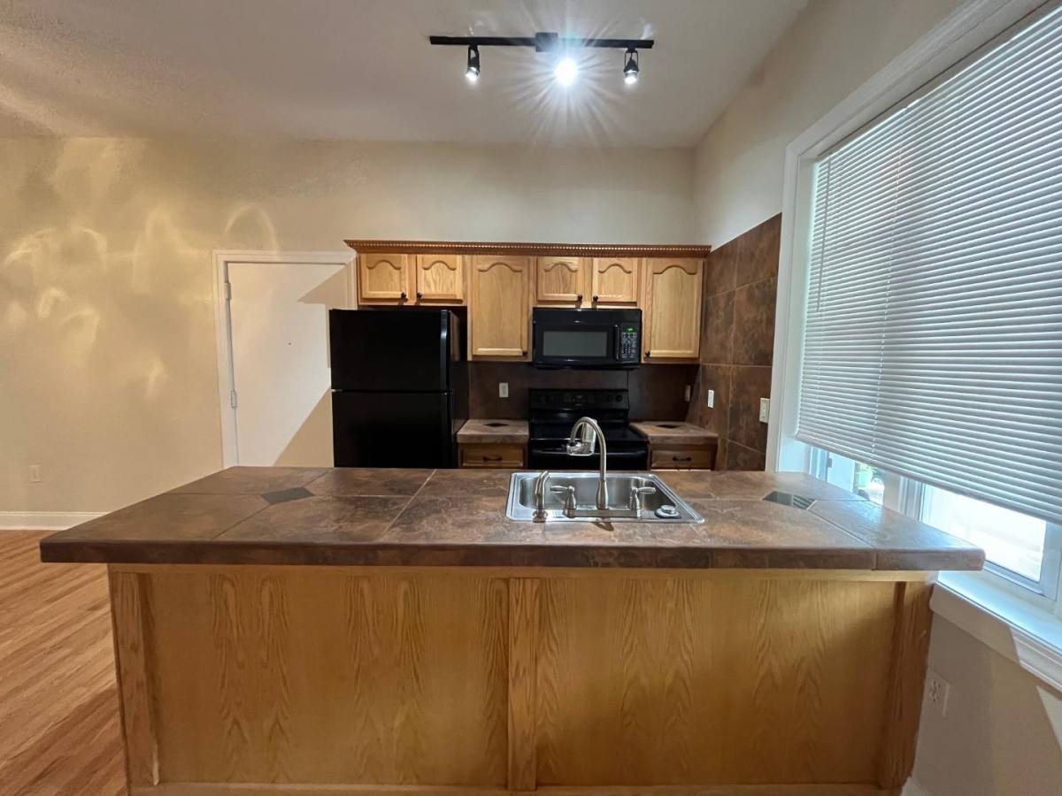 219 S Fairmount St #1, Pittsburgh, PA 15206 - Apartment for Rent - Image 8