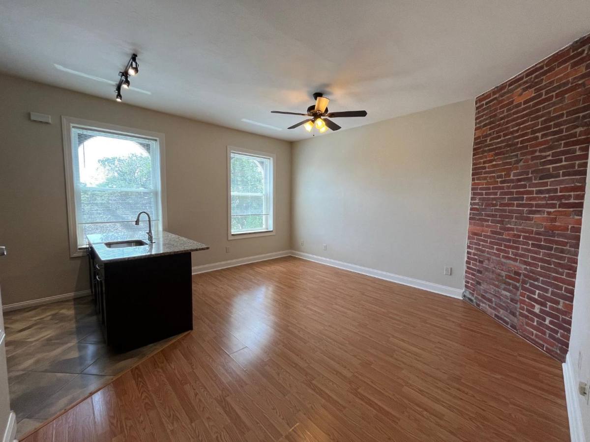Apartment for rent at 5171 Penn Ave #5, Pittsburgh, PA 15224