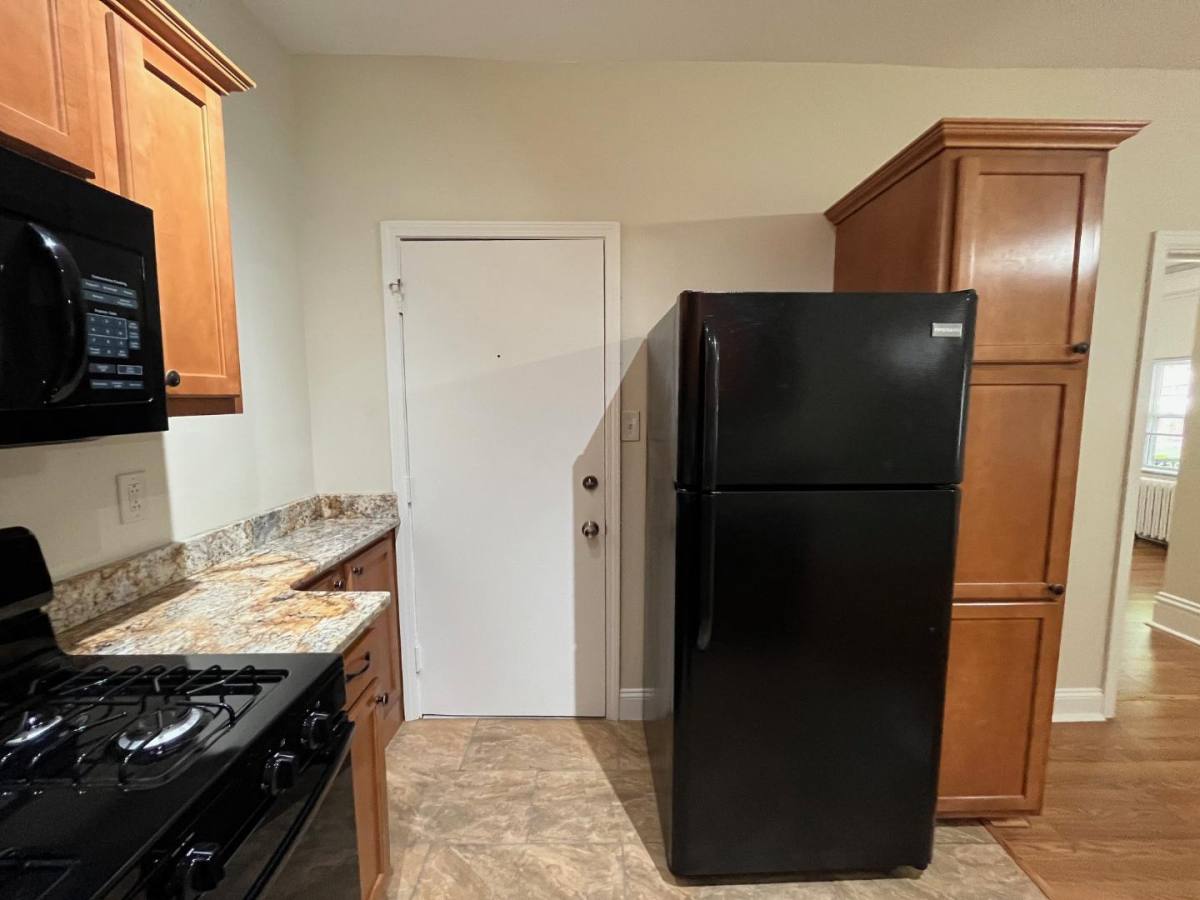 5425 Baywood St #1, Pittsburgh, PA 15206 - Apartment for Rent - Image 3