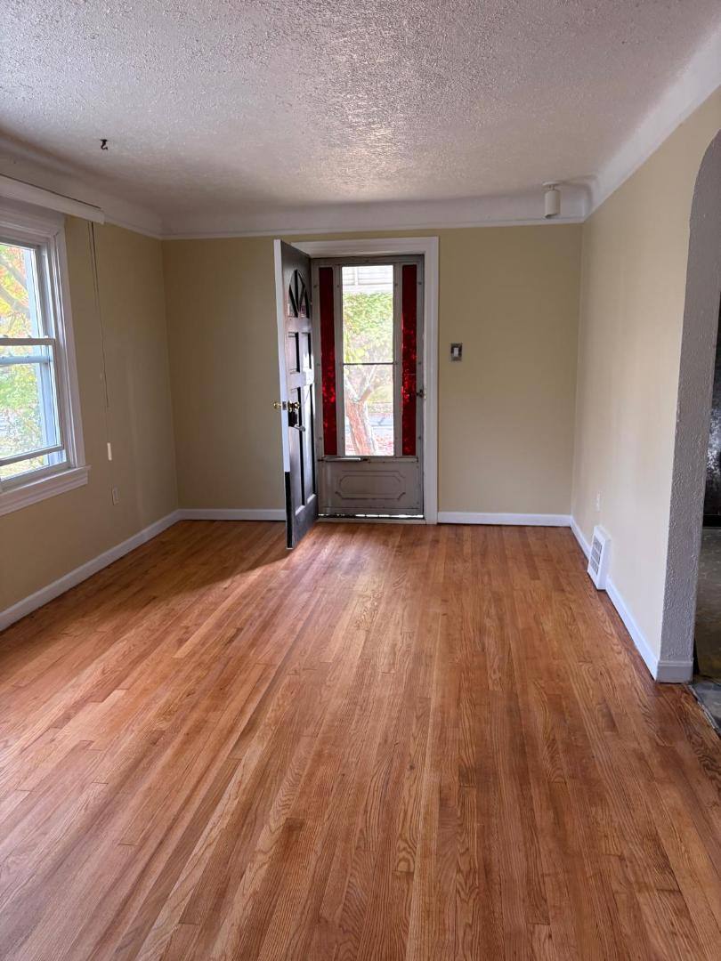 5407 Summit Rd, Cleveland, OH 44124 - House for Rent - Image 9