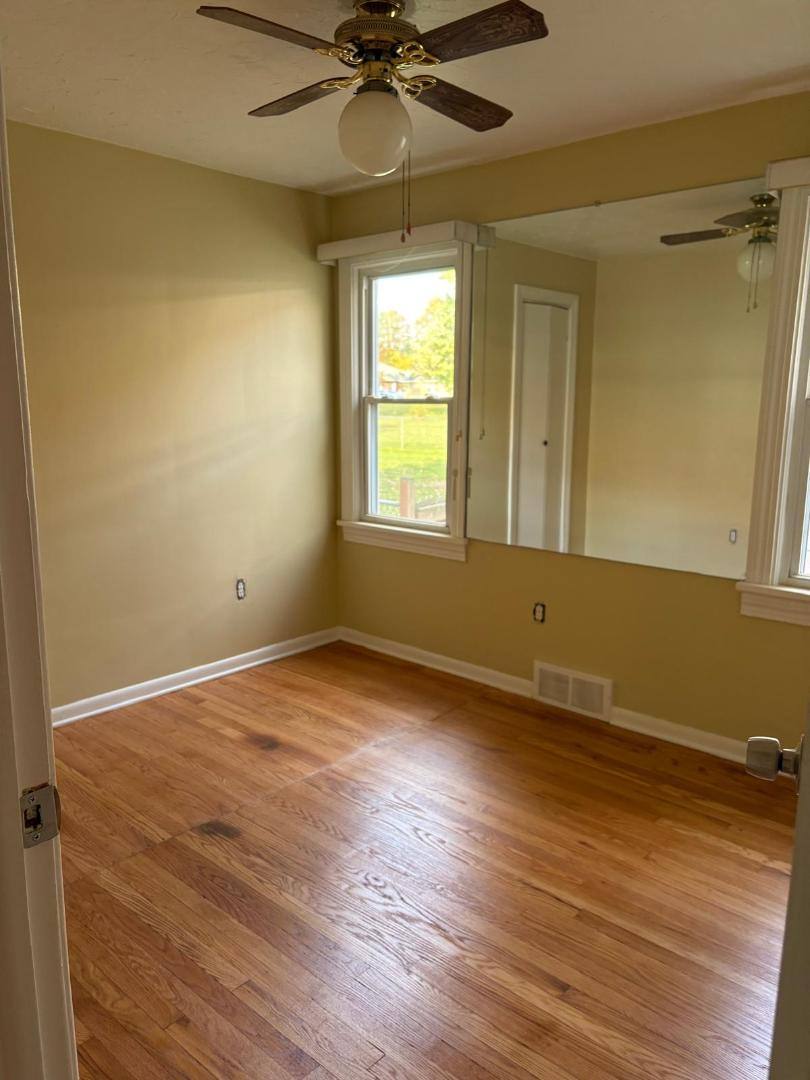 5407 Summit Rd, Cleveland, OH 44124 - House for Rent - Image 15